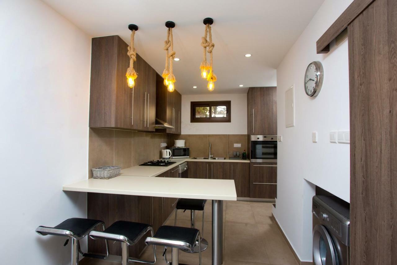 Galatex Beach Living By Trulycyprus Limassol Kültér fotó